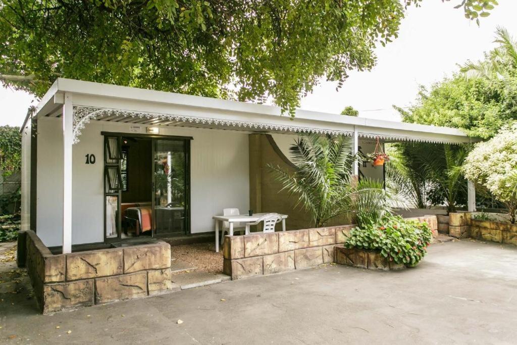 Sunbell Ventures Guesthouse Kaapstad Buitenkant foto